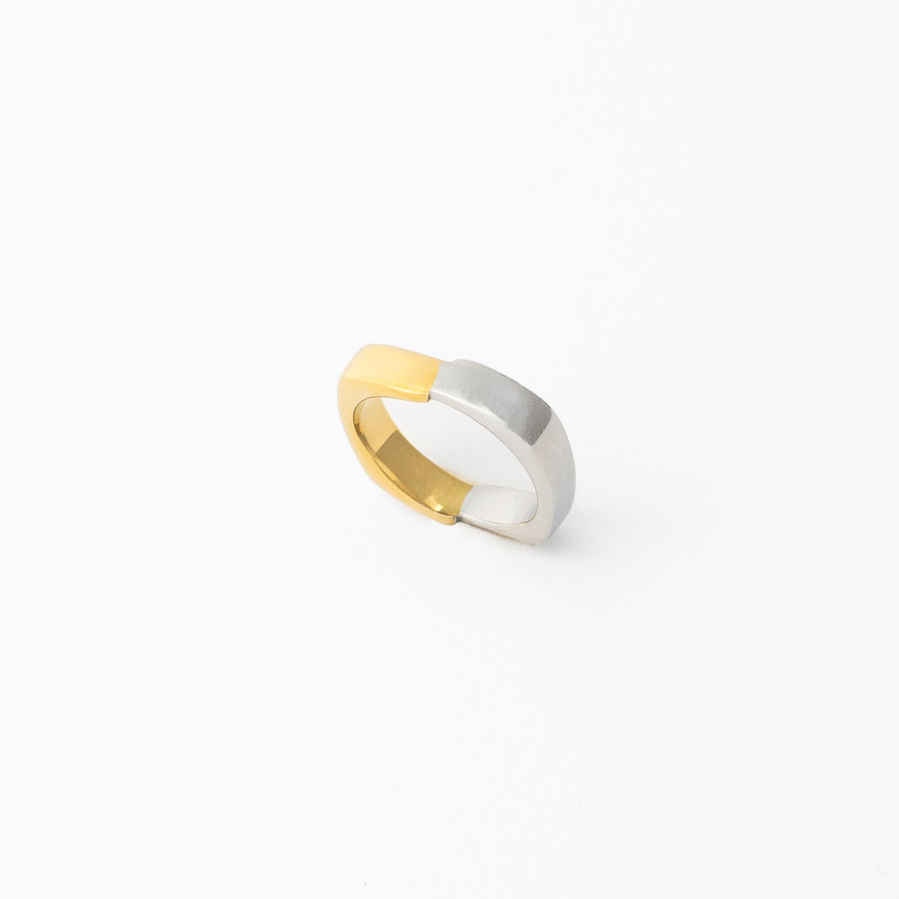 Alloy Ring