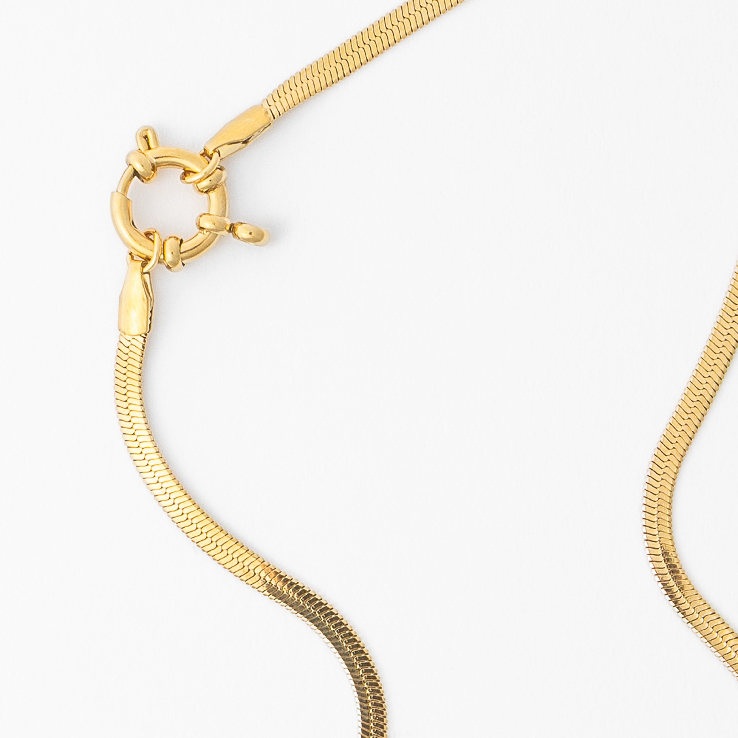Arc Necklace