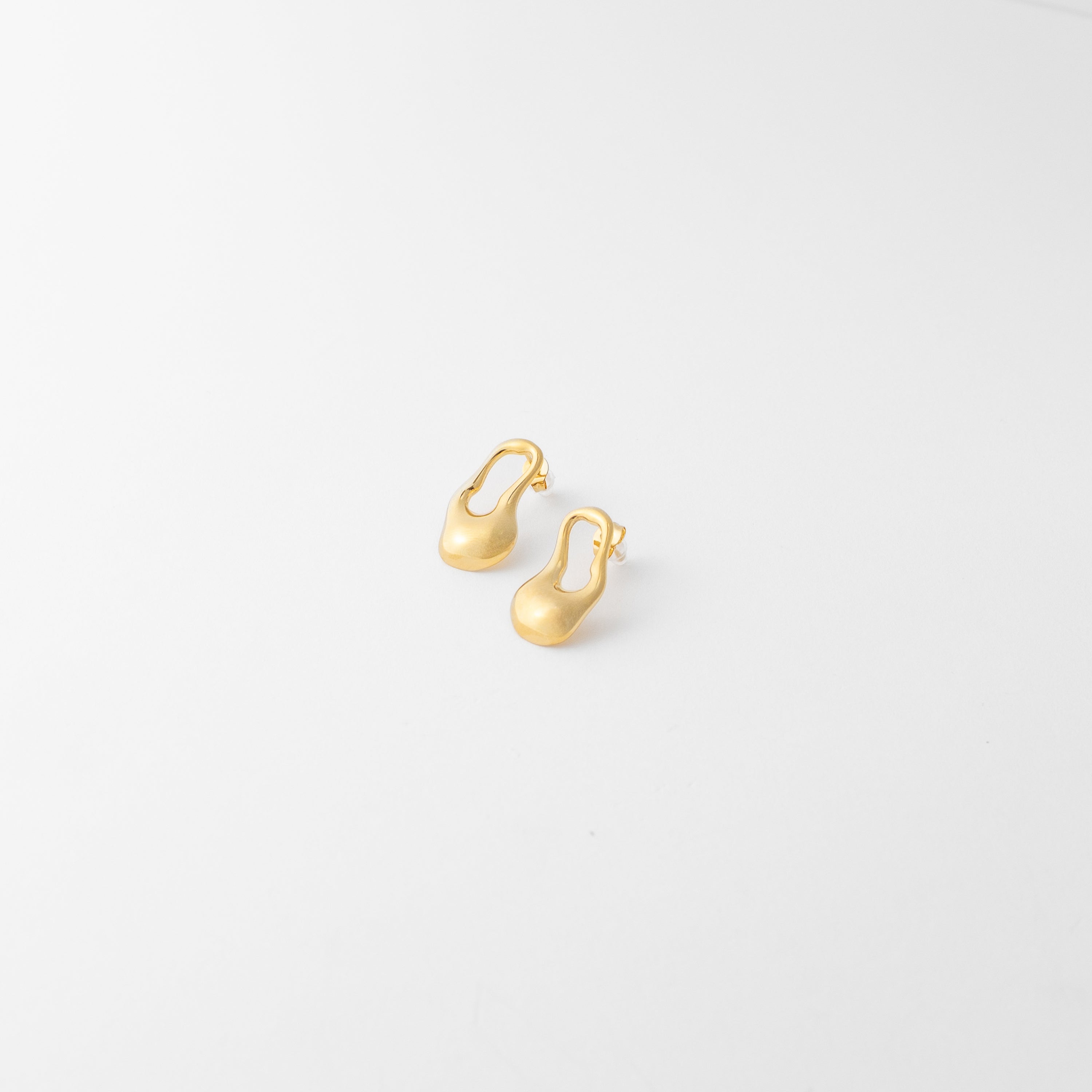Elara Earrings