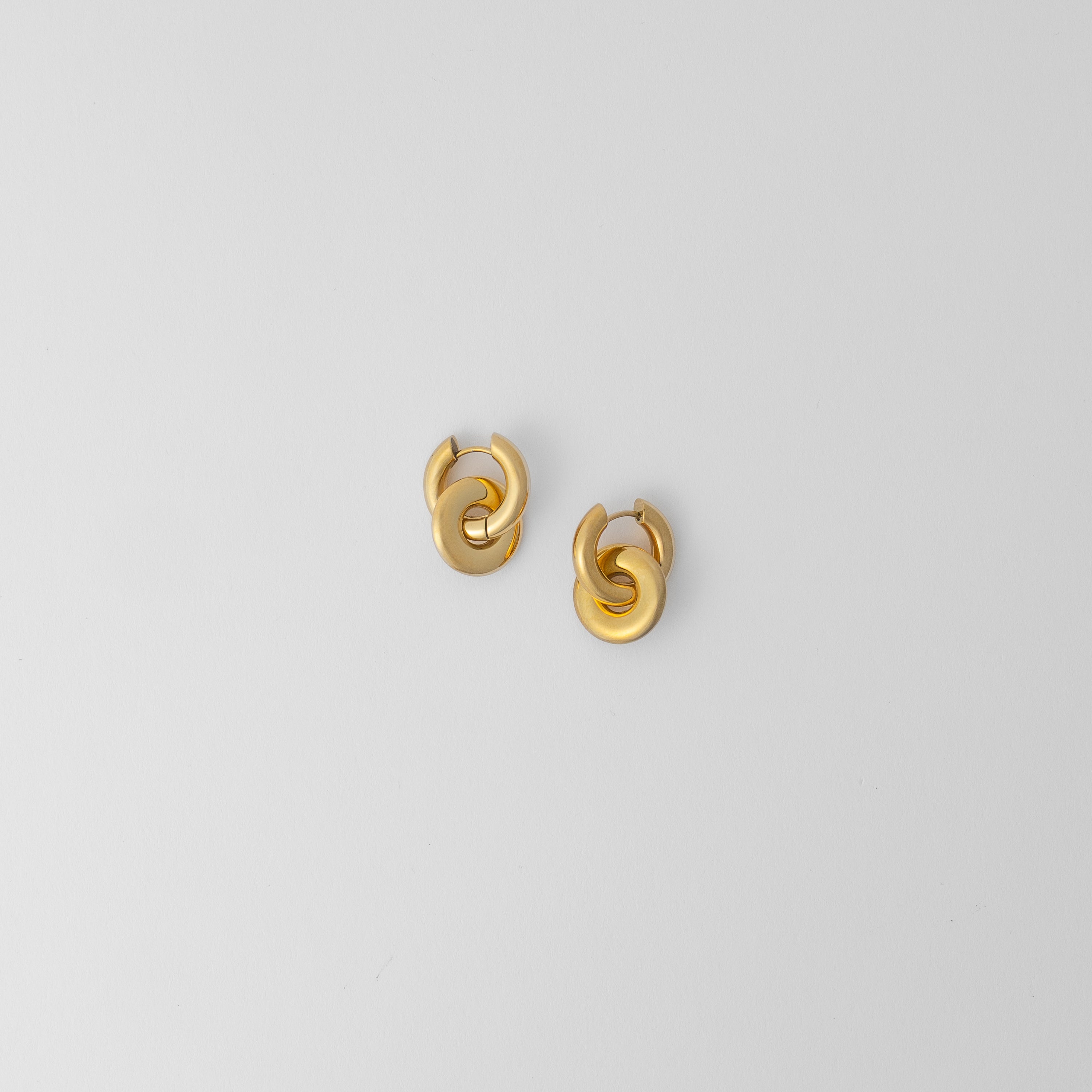 Nolia Earrings