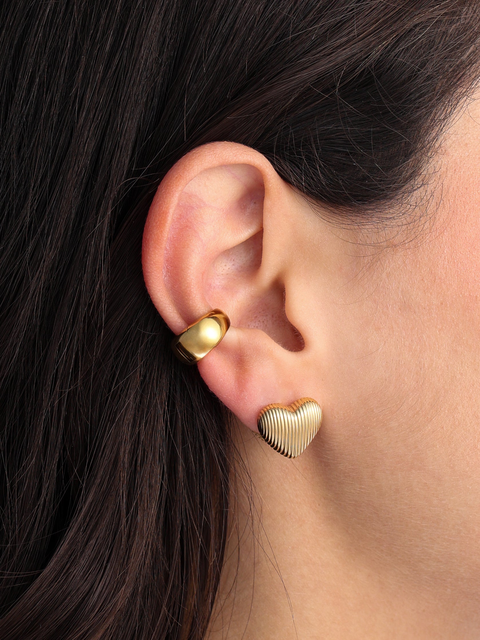 Amora Earrings / Gold